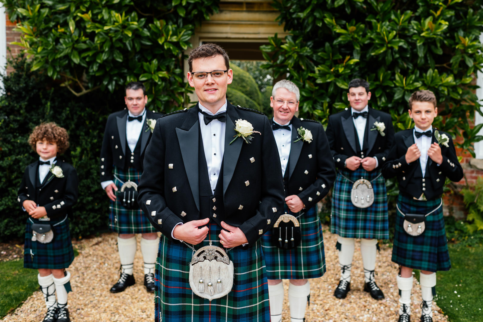 groom and groomsmen