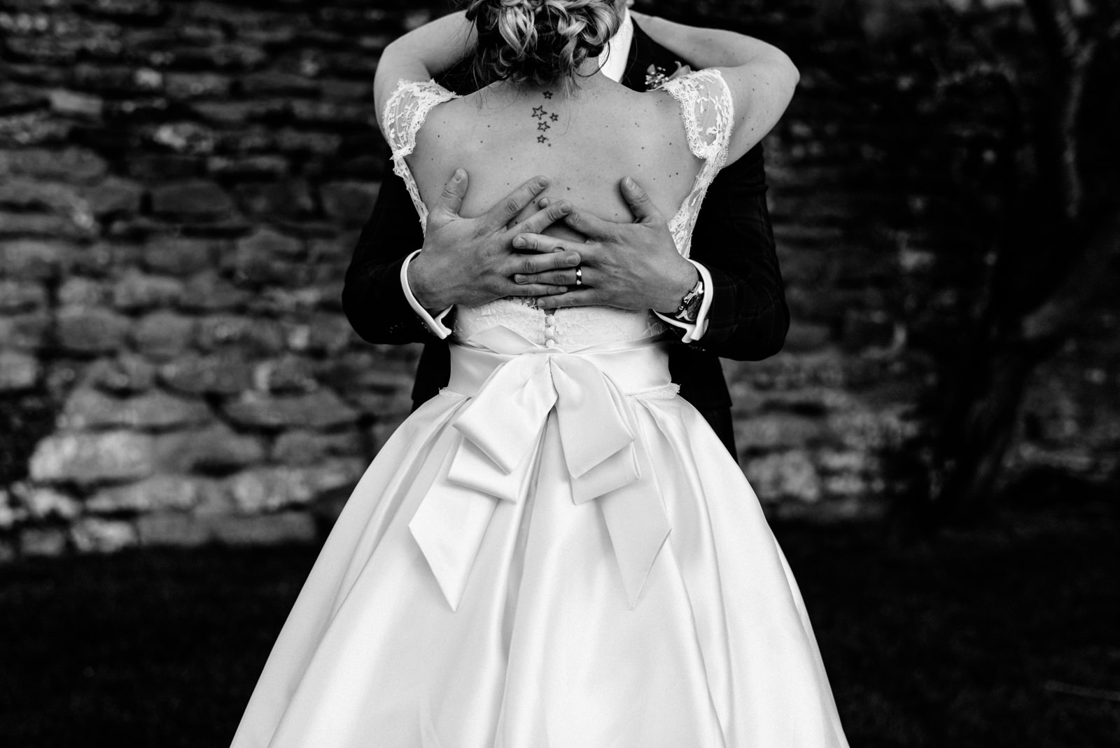 back of wedding dress bow detail