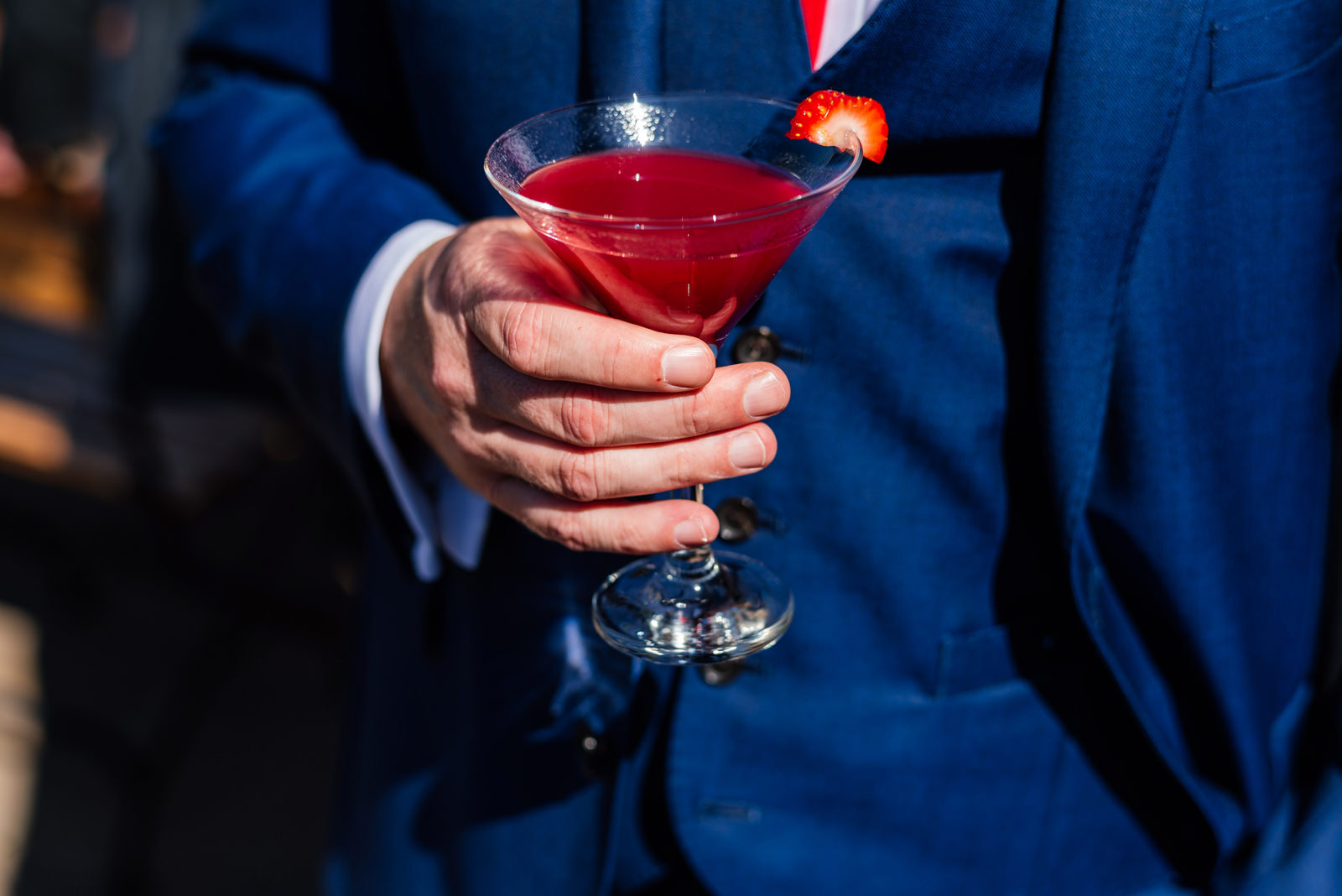 wedding cocktails at drinks reception