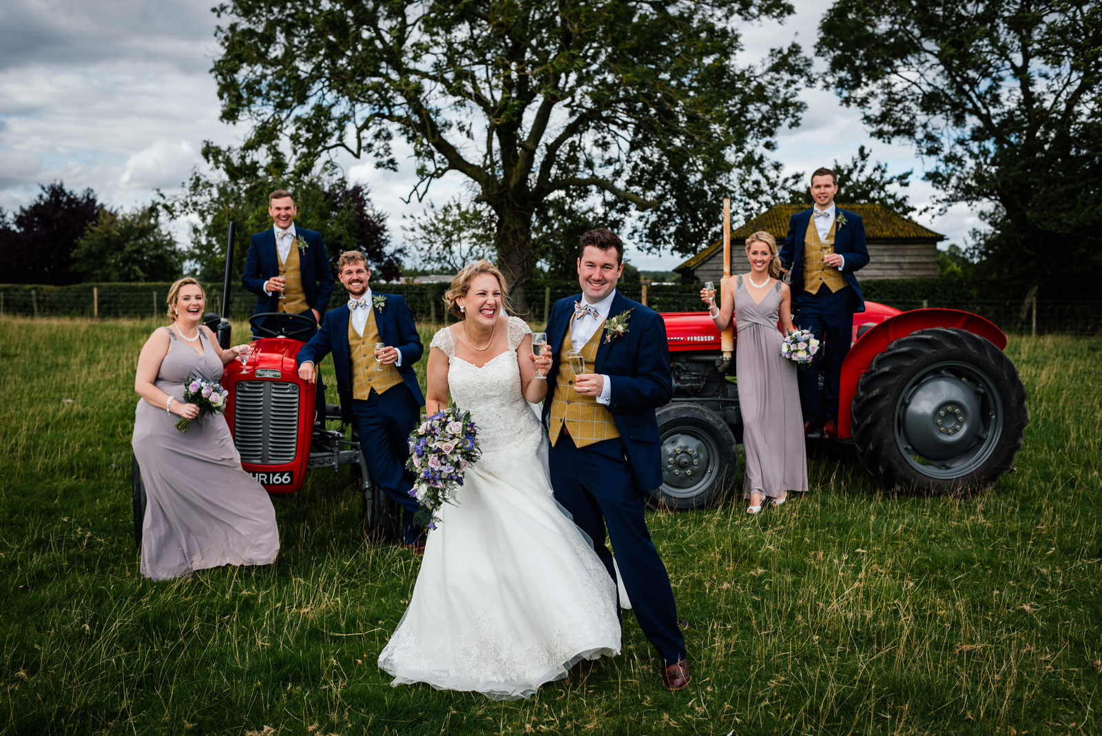 young farmers wedding photographer