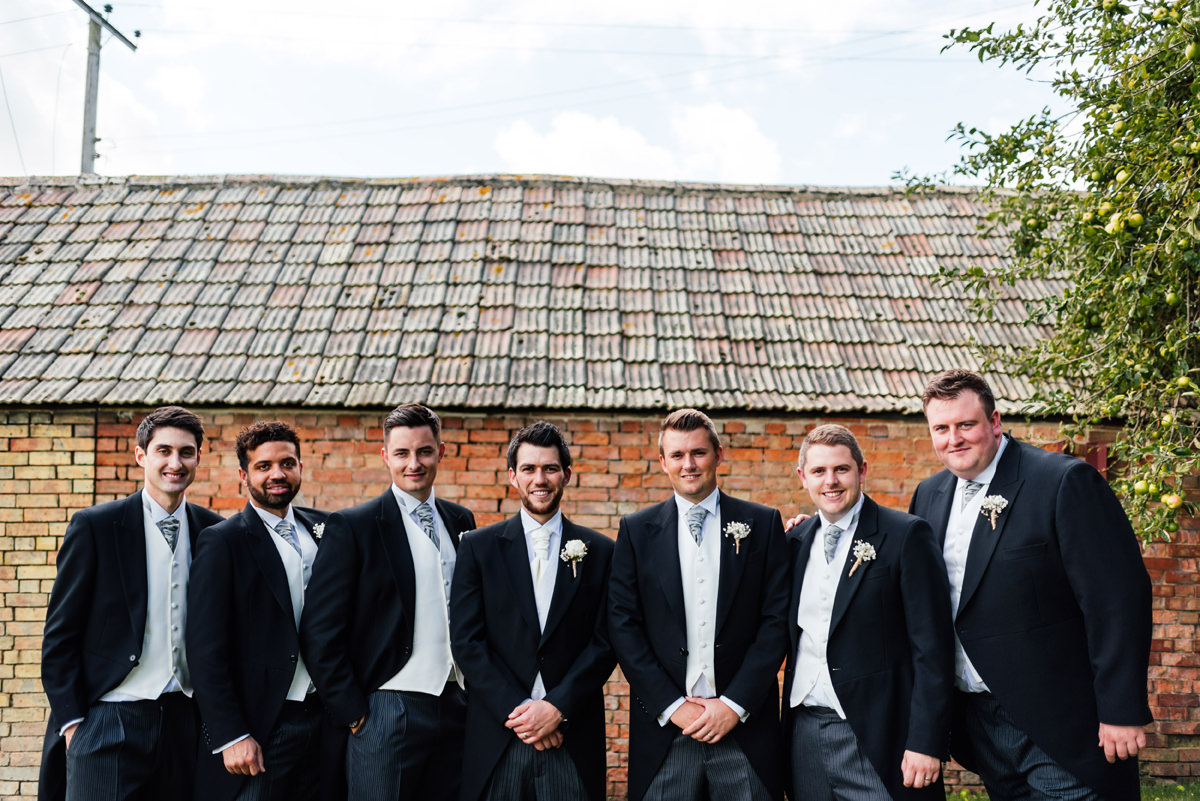 groom and groomsmen group photo