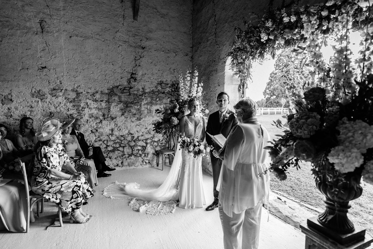 Chateau Soulac marriage ceremony in the barn